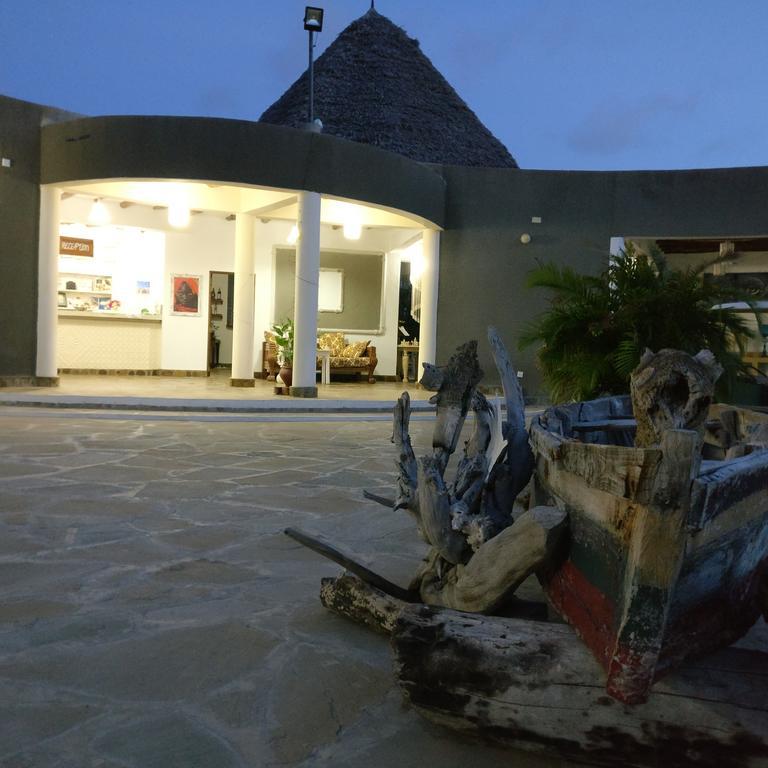 Malaika Beach Villas マリンディ エクステリア 写真