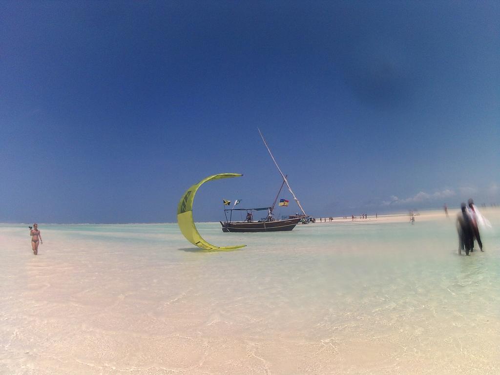 Malaika Beach Villas マリンディ エクステリア 写真