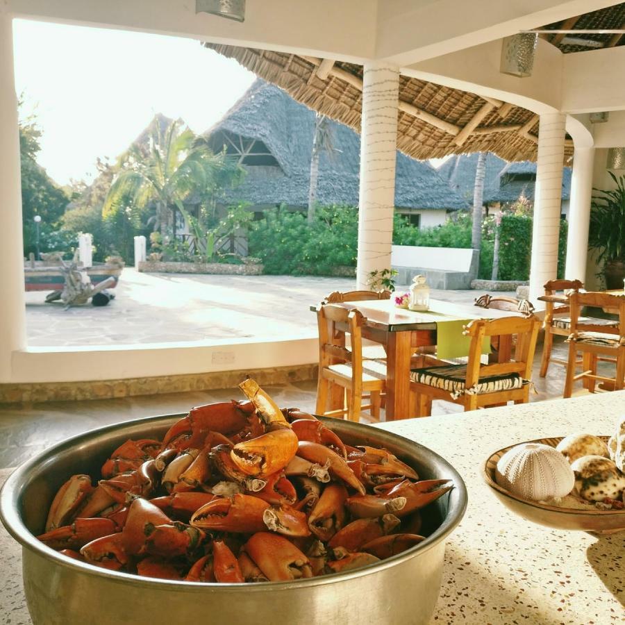 Malaika Beach Villas マリンディ エクステリア 写真