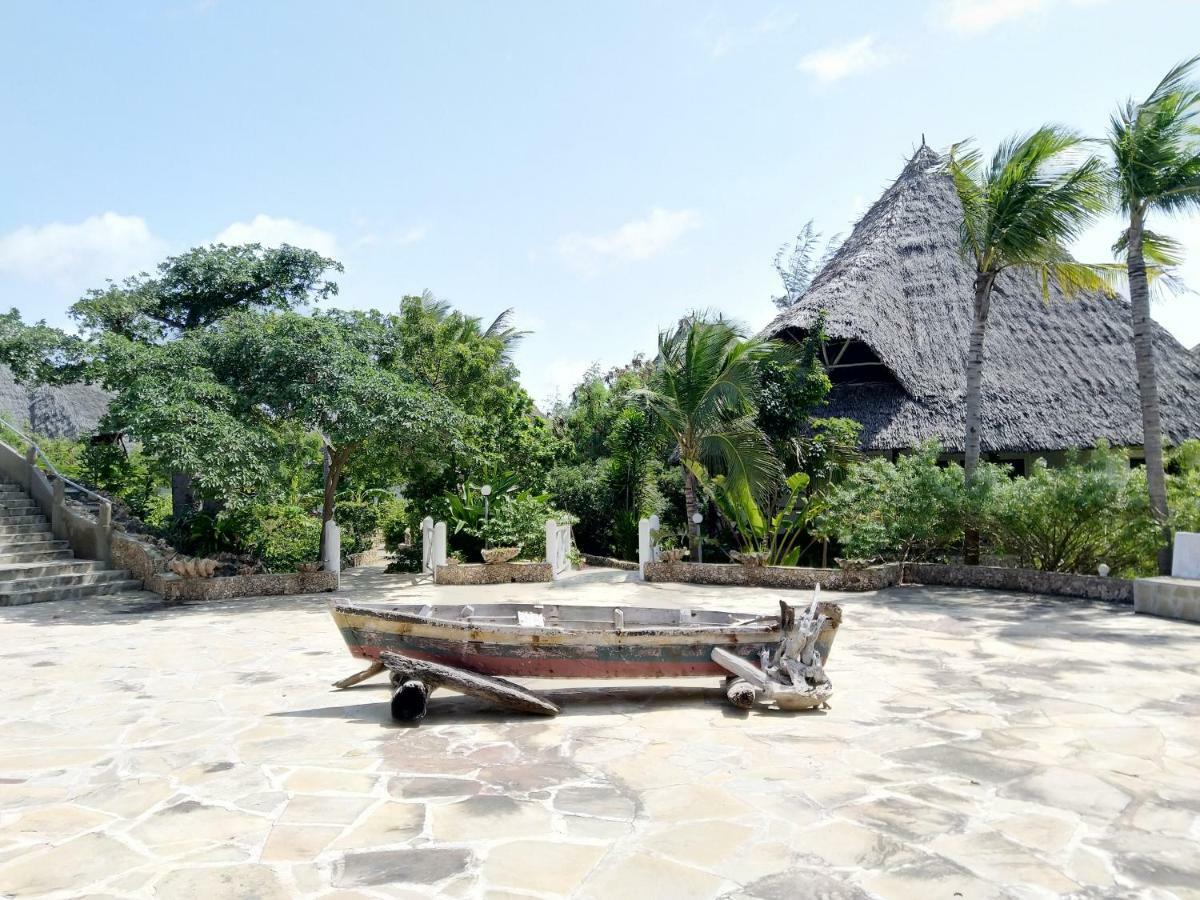Malaika Beach Villas マリンディ エクステリア 写真