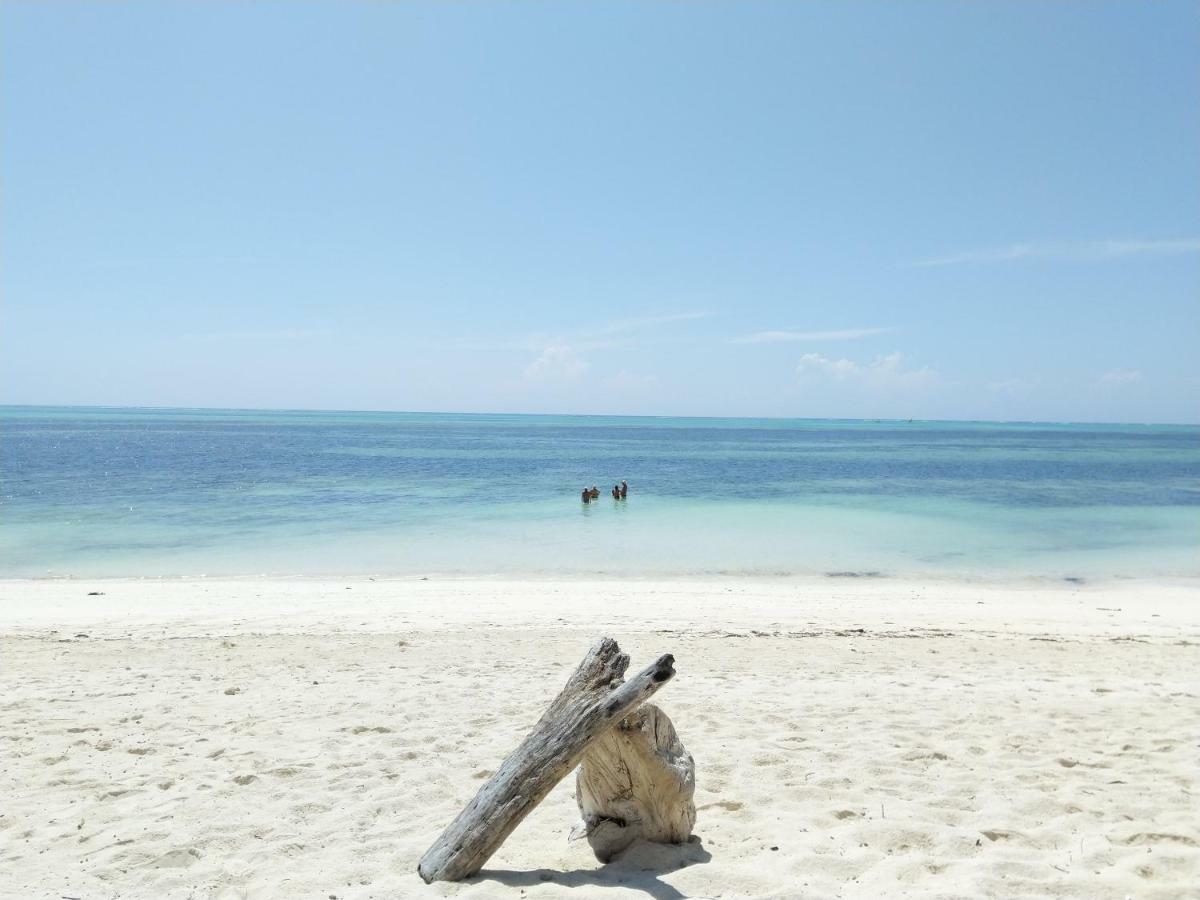 Malaika Beach Villas マリンディ エクステリア 写真