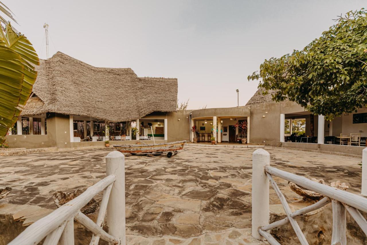 Malaika Beach Villas マリンディ エクステリア 写真