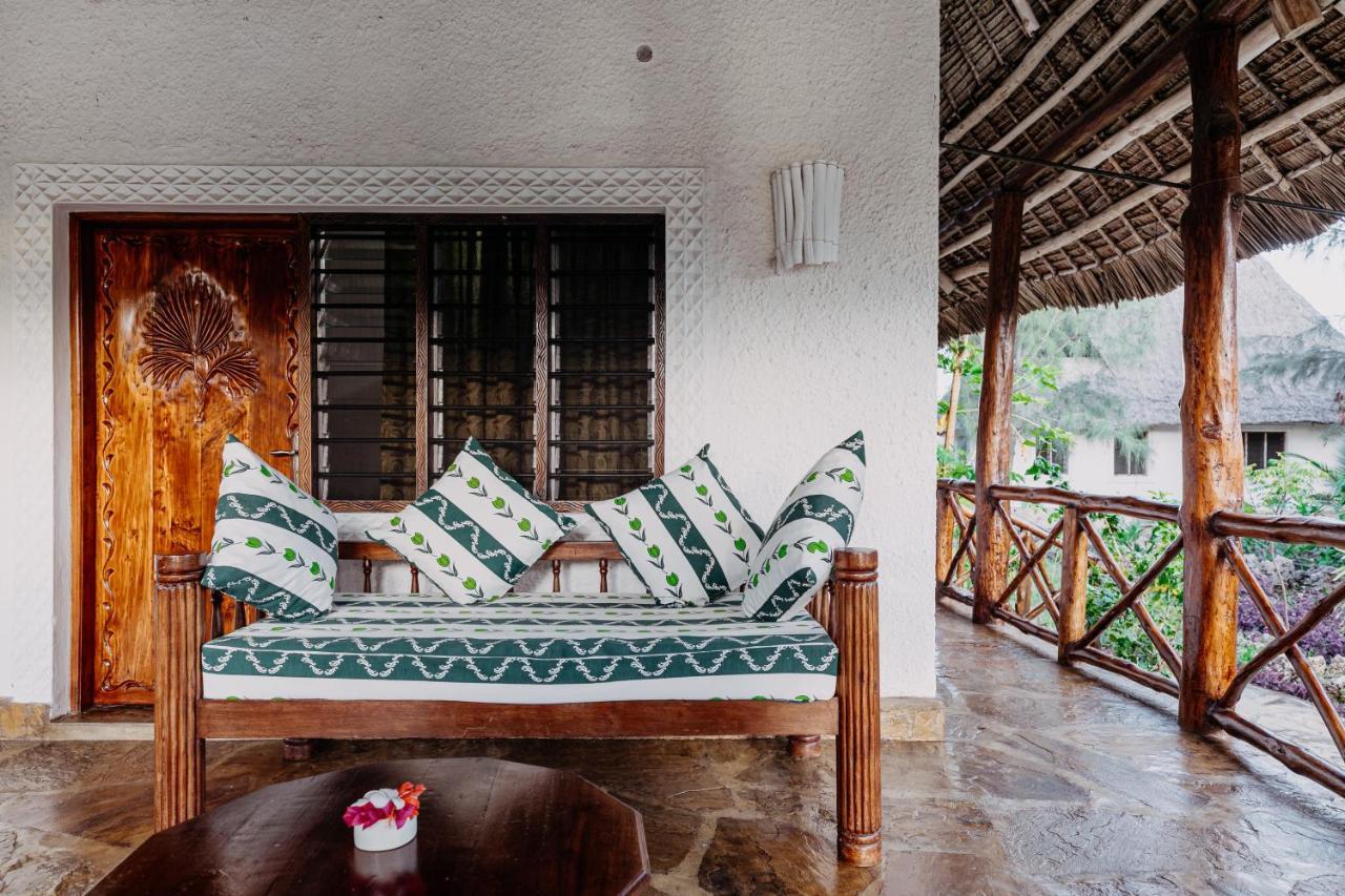Malaika Beach Villas マリンディ エクステリア 写真