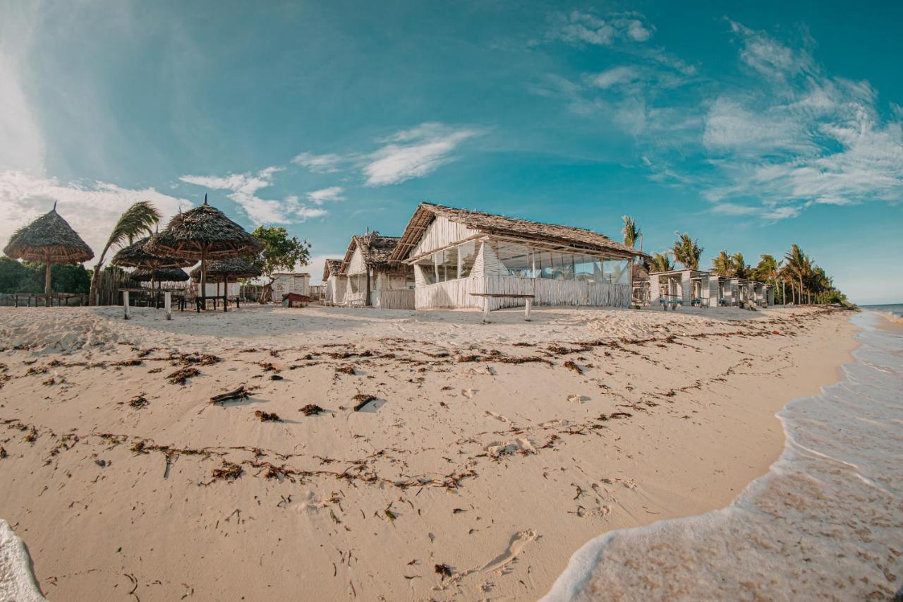 Malaika Beach Villas マリンディ エクステリア 写真